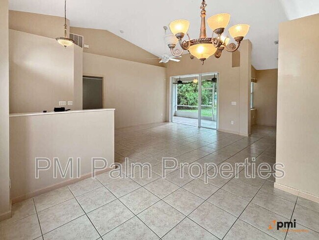 Building Photo - 2820 SE Melaleuca Blvd