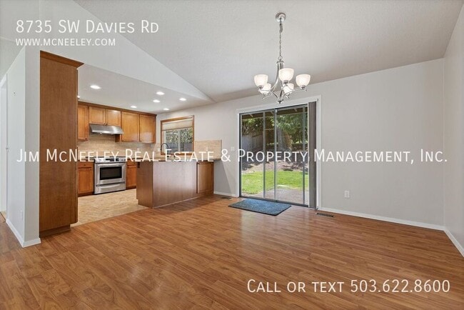 Building Photo - 8735 SW Davies Rd