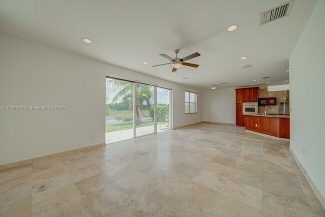 Building Photo - 5035 SW 155th Ave