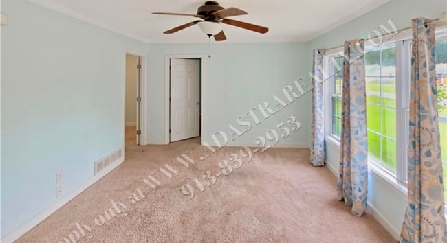 Building Photo - Cute Updated Home in Raytown-Coming SOON!!