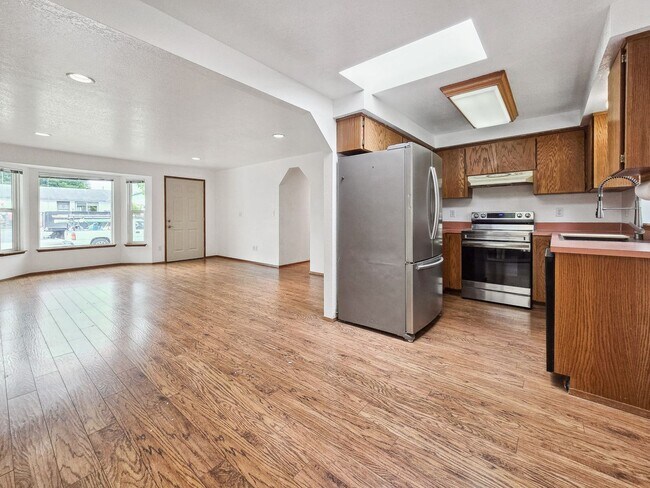 Building Photo - 8829 9th Pl W