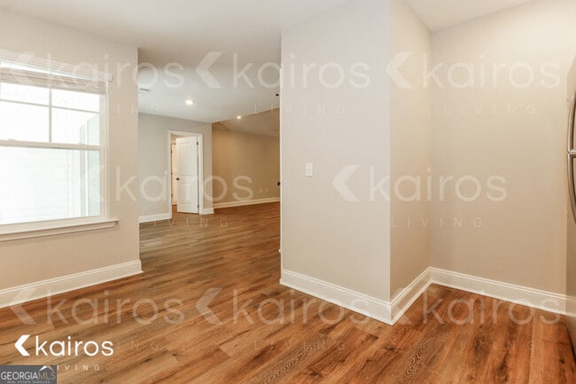 Building Photo - 153 Cottage Grove Rd