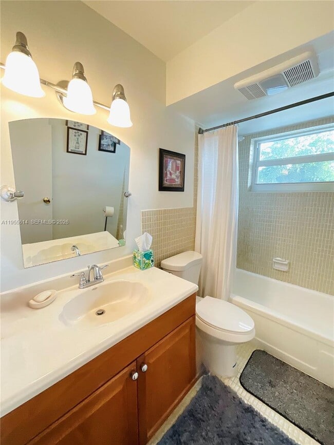 Building Photo - 1425 Atlantic Shores Blvd