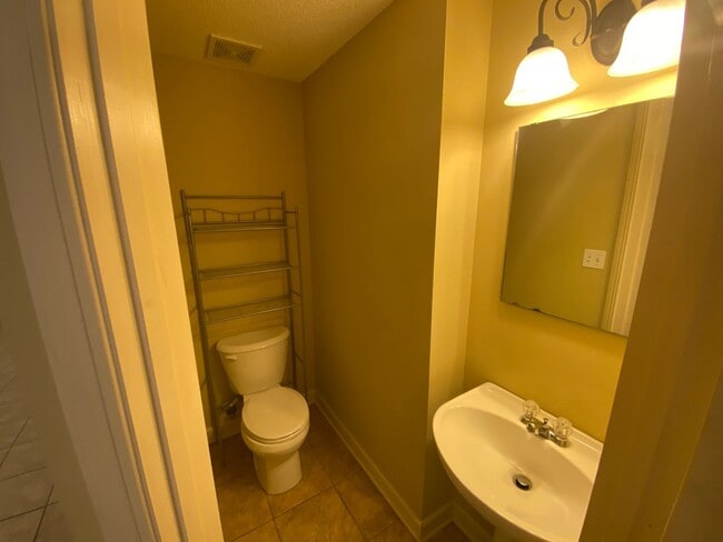 Building Photo - 3BR/2.5BA For Rent