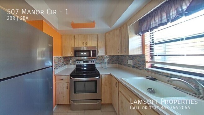 Building Photo - 507 Manor Cir