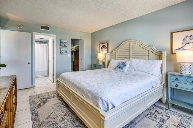 Building Photo - 101 Briny Ave