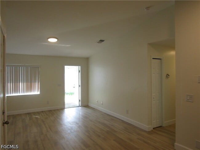 Building Photo - 4527 28th St SW