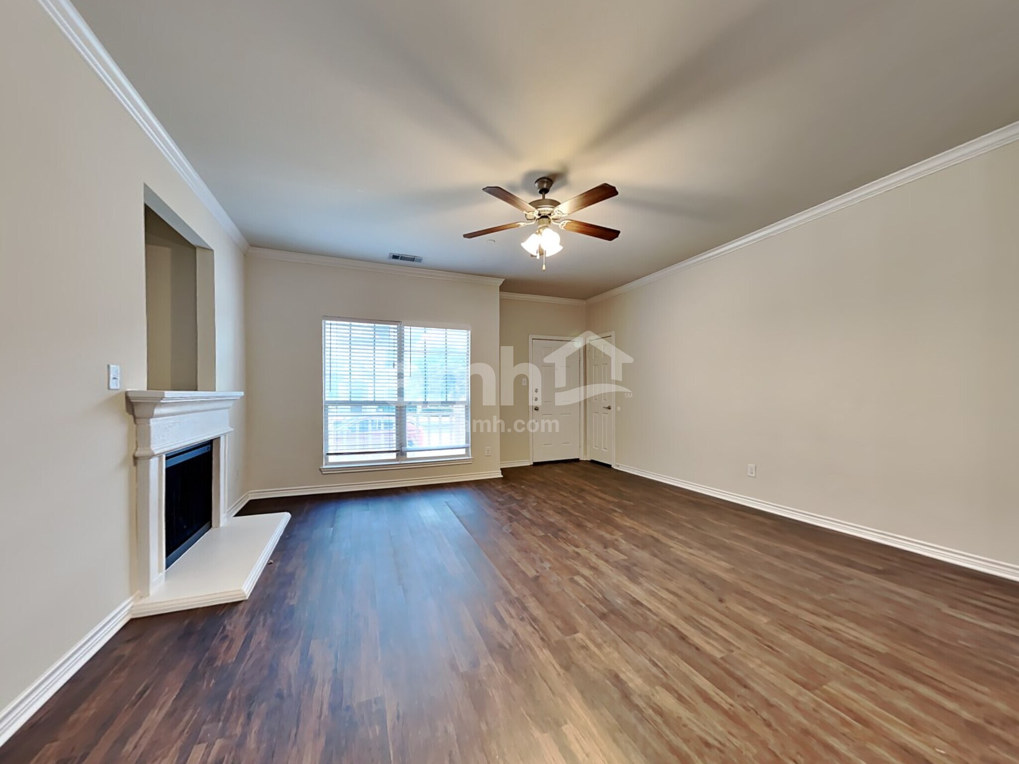 Building Photo - 5513 Soledad Dr