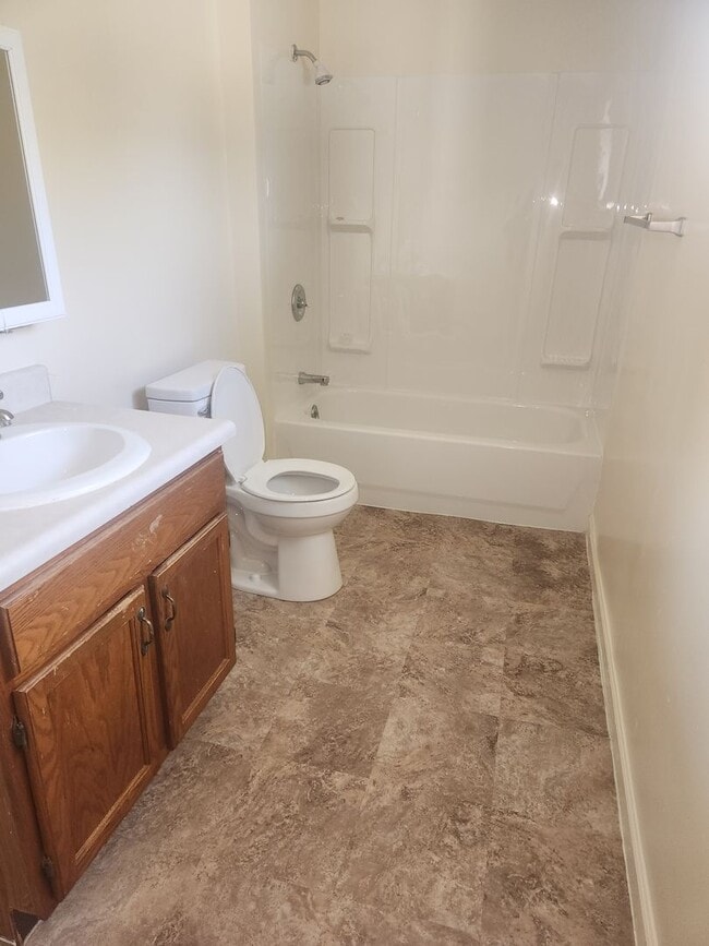 Building Photo - 3 Bedroom near Hamilton Park