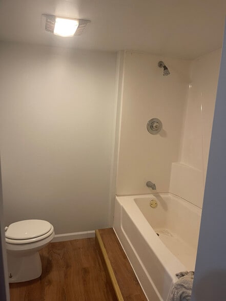 Building Photo - 2312 N Nagle Ave