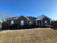 Building Photo - 126 Bilton Dr