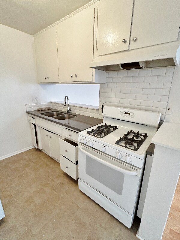 Building Photo - 1538 Detroit St