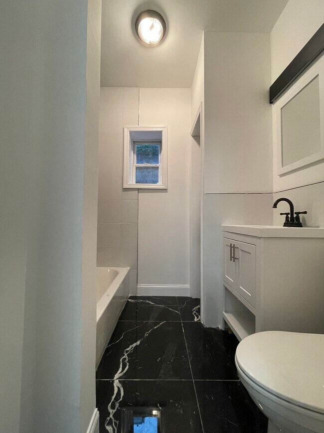 Building Photo - 481 Central Ave