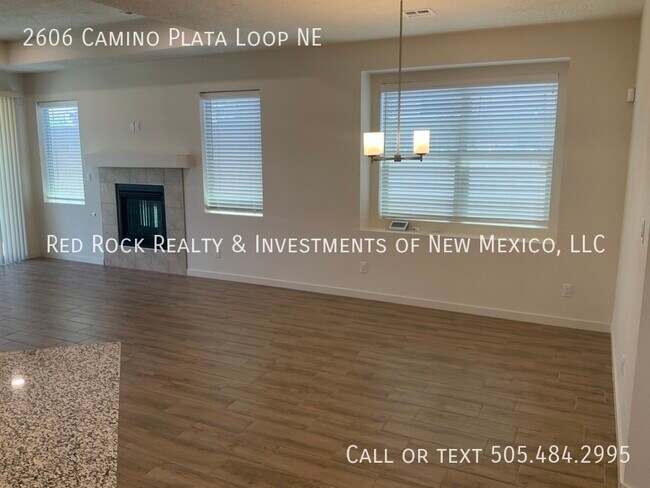 Building Photo - 2606 Camino Plata Loop NE
