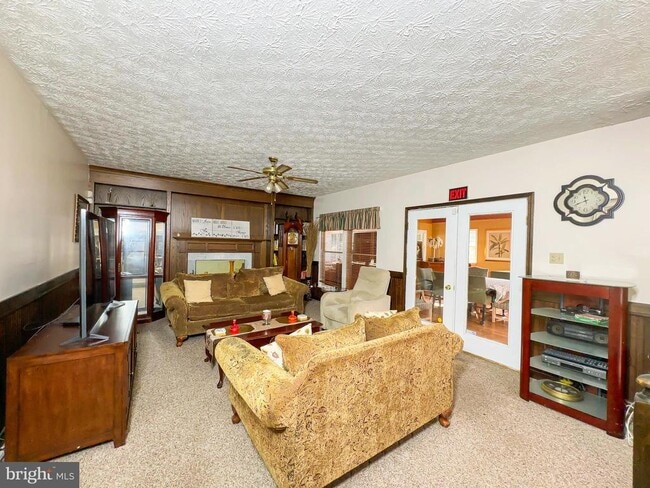 Building Photo - 107 Bonhill Dr