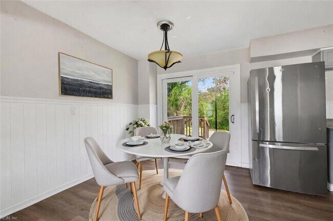 Building Photo - 8507 Chapin St