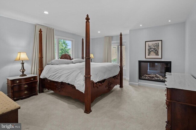Building Photo - 1408 Chanticleer