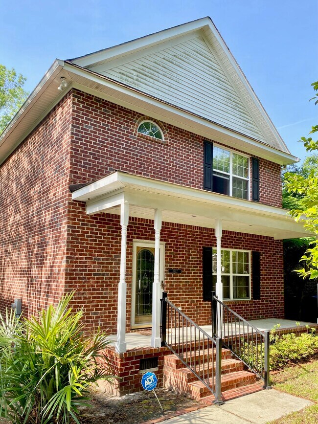 Building Photo - 3712 Heyward St