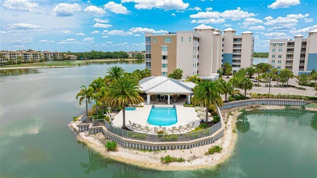 Building Photo - 10520 Boardwalk Loop