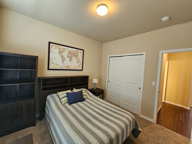Building Photo - 3 Bed 3 Bath House in Wolf Ranch!!