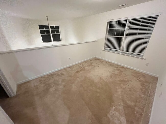 Building Photo - 2211 Nightfall Dr