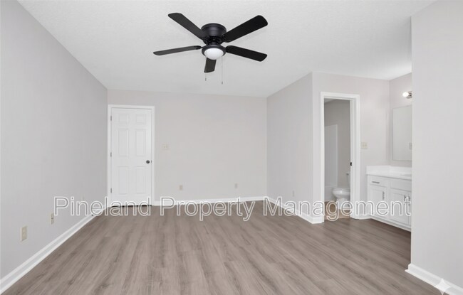 Building Photo - 501 Camden Rd