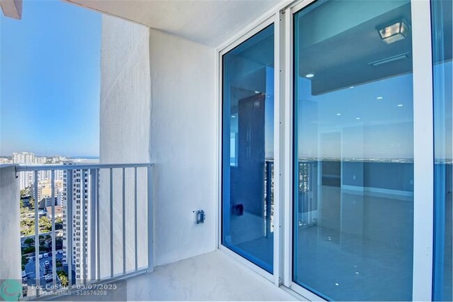 Building Photo - 1360 S Ocean Blvd