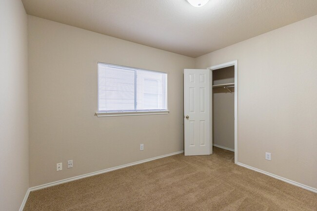 Building Photo - 6447 Miners Hill