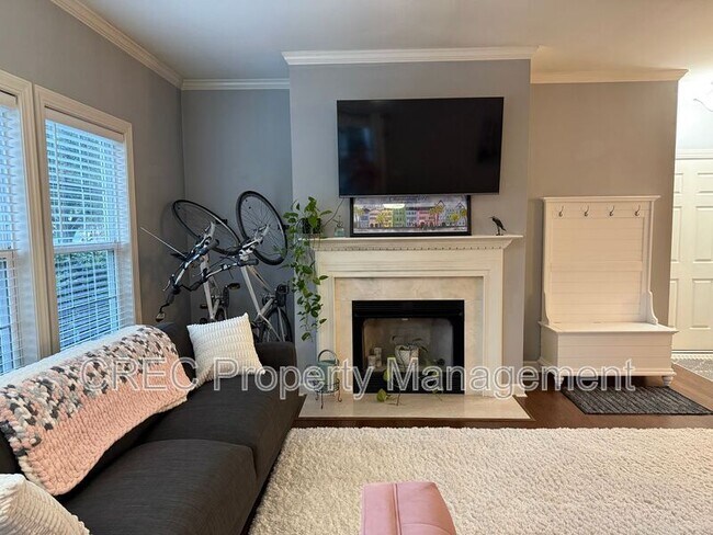 Building Photo - 1202 Grove Park Dr