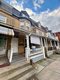 Building Photo - 678 Columbia Ave