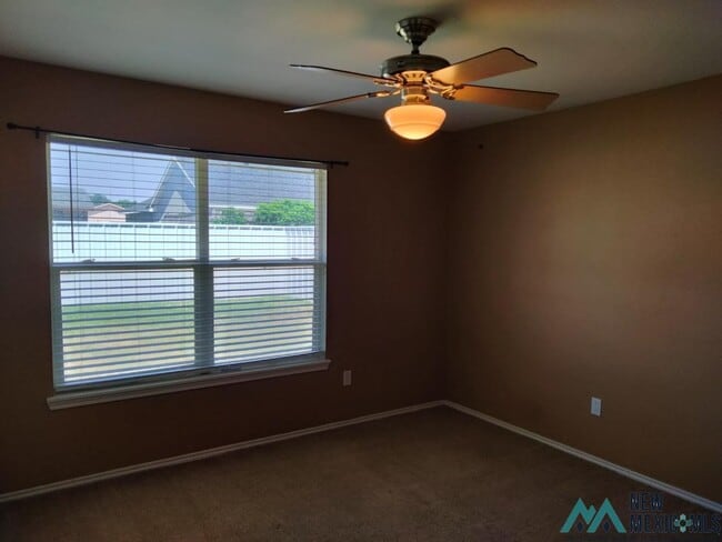 Building Photo - 3845 Benjamin Davis Dr