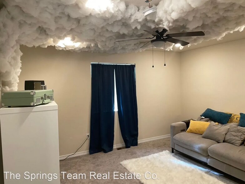 Building Photo - 5650 Chaparral Ridge Dr