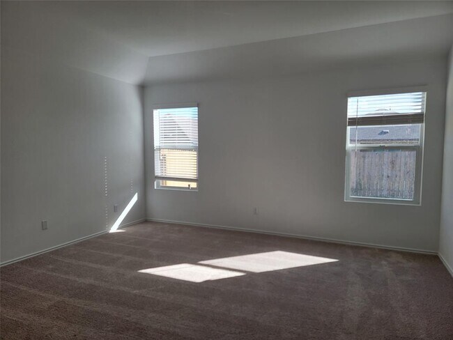 Building Photo - 602 Arnage Dr