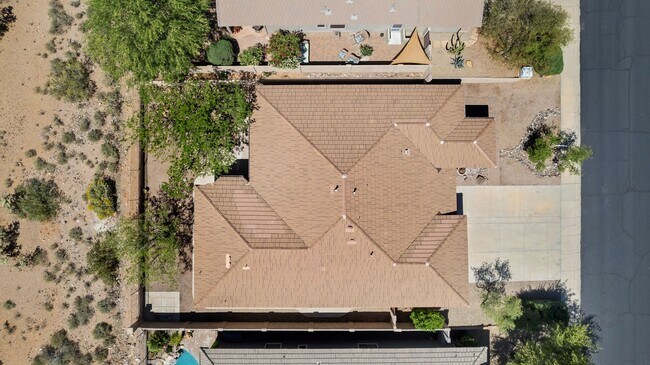 Building Photo - Amazing Home in Gold Canyon backing to Sta...
