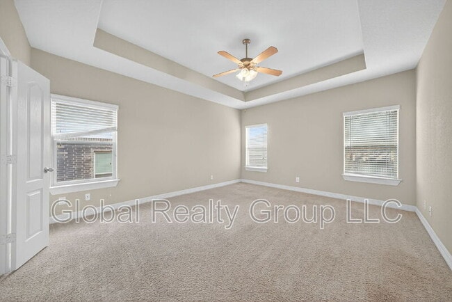 Building Photo - 3124 Half Moon Dr