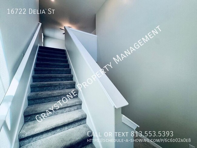 Building Photo - 16722 Delia St