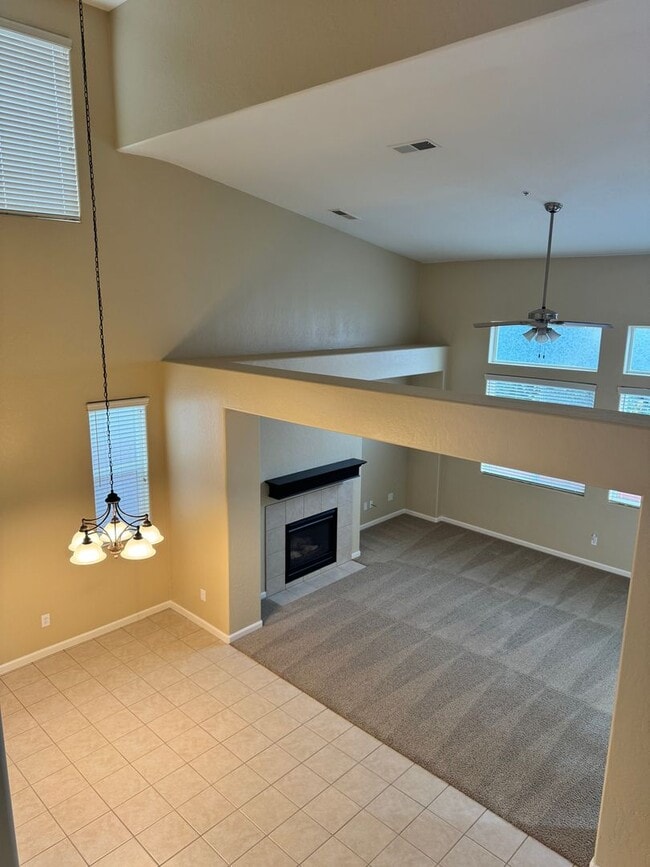 Building Photo - MOVE IN READY!! 3 BEDROOM 2 1/2 BATH HOME FOR RENT IN VILLAS AT COPPER VALLEY