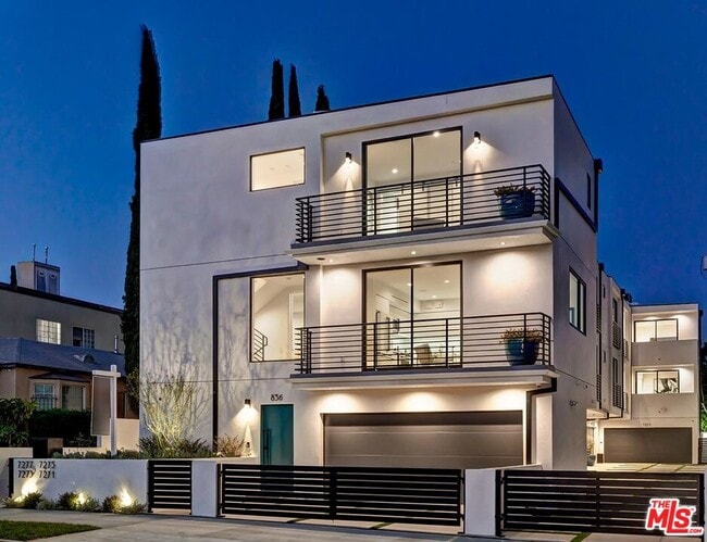 Building Photo - 7273 W Hazel Ct