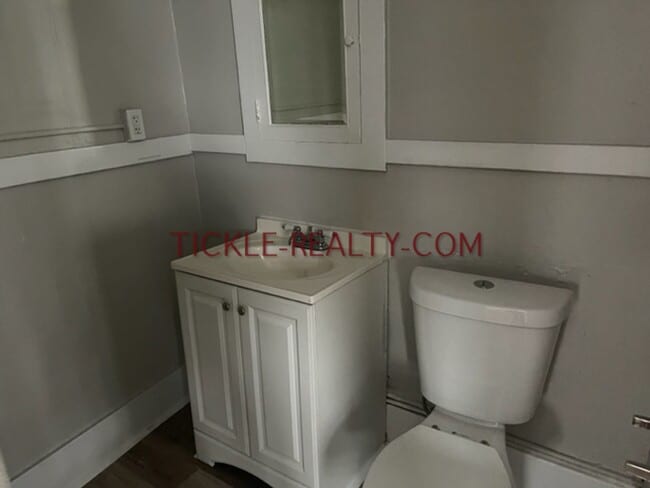 Building Photo - 450 Meigs-VR