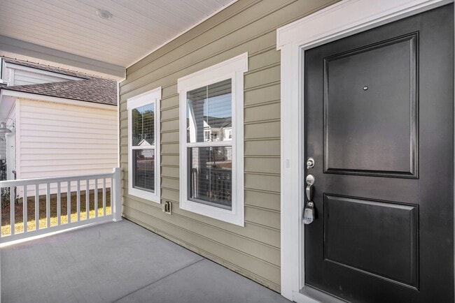 Building Photo - Perfect family home in Ocean Isle Beach
