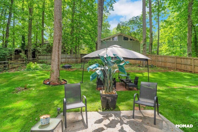 Building Photo - Charming 2BR Duplex in Stone Mountain