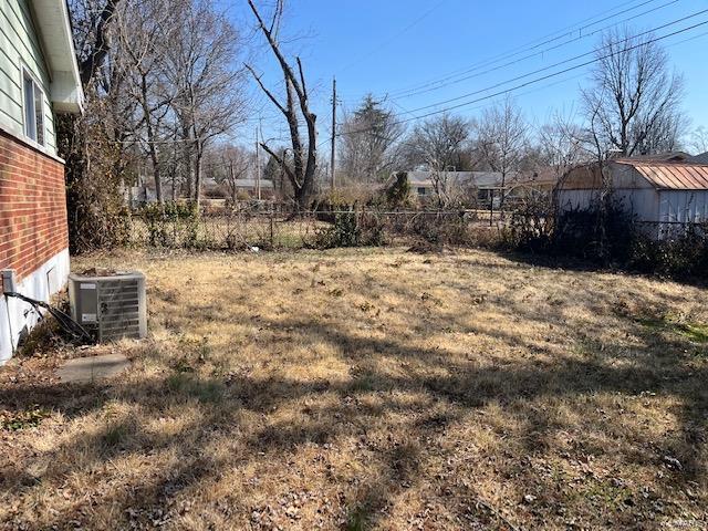 Building Photo - 2228 Lovett Dr