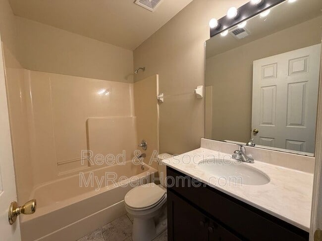 Building Photo - 5632 Pecan Trce