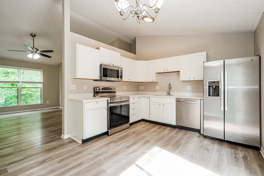 Building Photo - 1324 Winesap Dr