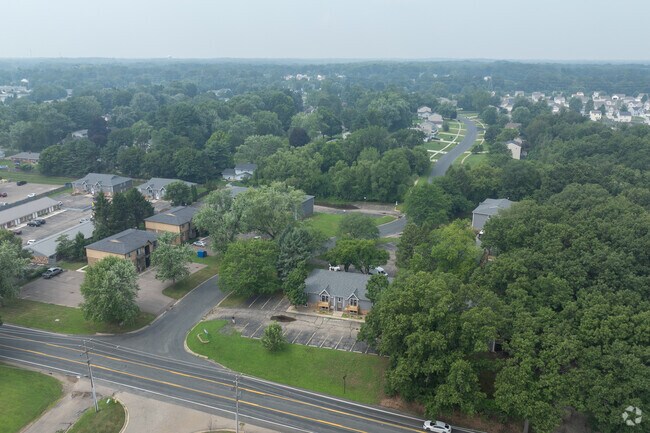 Aerial Photo - Evergreen South Apartments