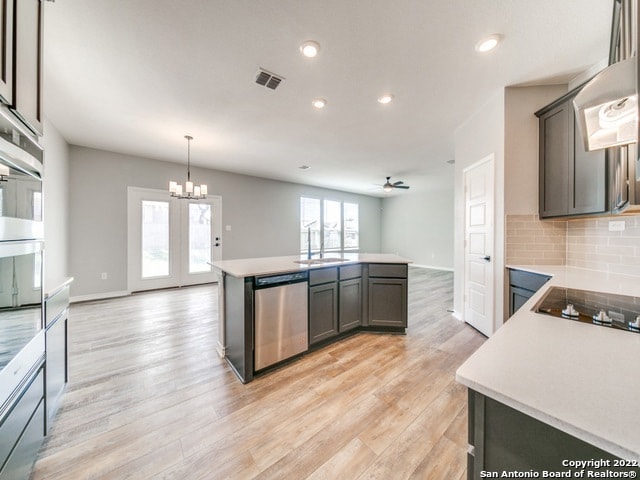 Building Photo - 26006 Los Mirasoles