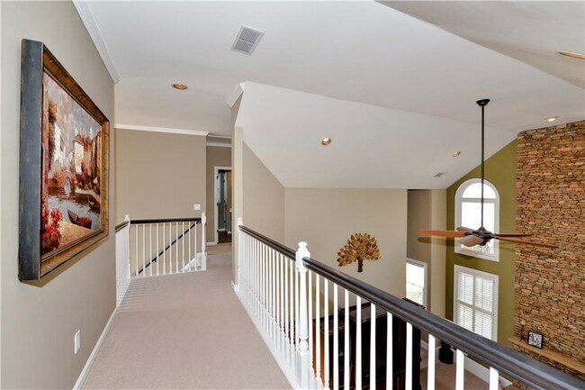 Building Photo - 265 Windsor Gate Cove NE