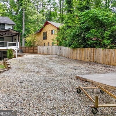 Building Photo - 3270 Brookview Dr