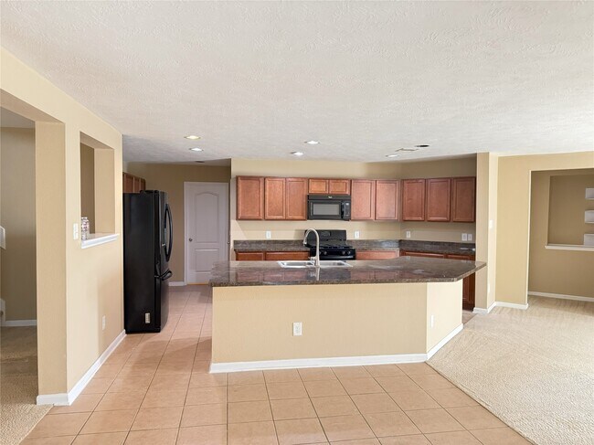 Building Photo - 2914 Acorn Oaks Dr
