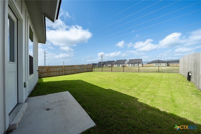 Building Photo - 8901 Prickly Ash Dr